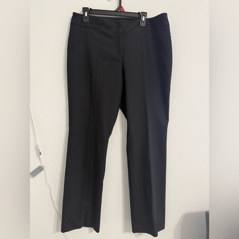 Chicos So Slimming Women’s Black Pants Size 2.5 (US 14) Straight Leg Stretch